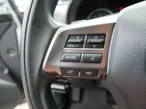Used 2014 Subaru Crosstrek 2.0i Premium AWD/4WD image 25