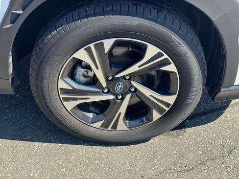 Certified 2024 Subaru Crosstrek 2.0i Premium image 9