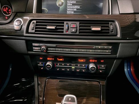Used 2014 BMW 535i xDrive Sedan AWD/4WD image 31