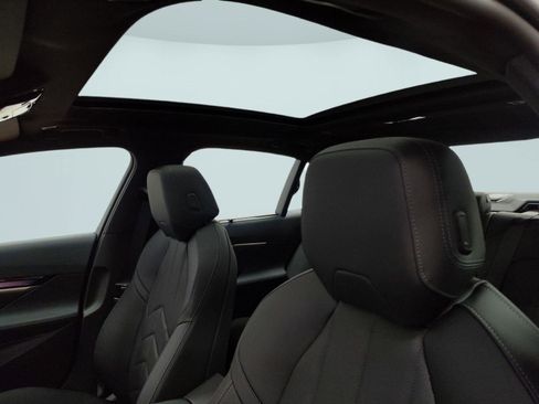 New 2026 BMW i5 eDrive40 w/ Executive Package image 14