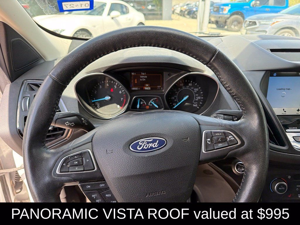 Used 2018 Ford Escape Titanium AWD/4WD image 3