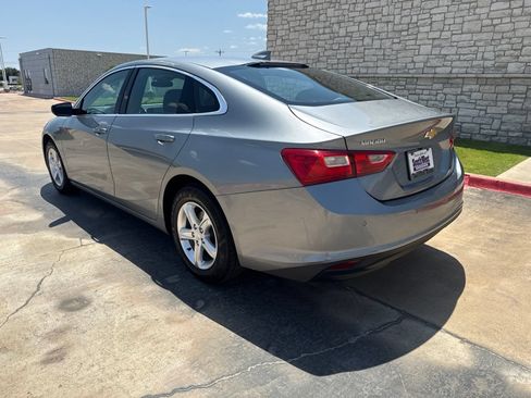 Used 2024 Chevrolet Malibu LT FWD image 16