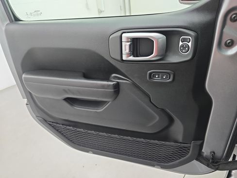 Used 2020 Jeep Wrangler Unlimited Sport S w/ Sun And Sound Package AWD/4WD image 26
