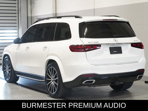 Used 2024 Mercedes-Benz GLS 450 4MATIC image 4