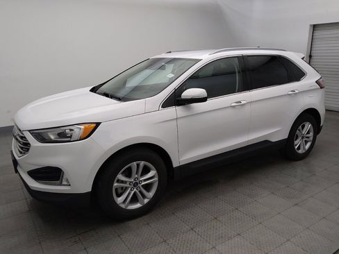 Used 2020 Ford Edge SEL FWD image 2