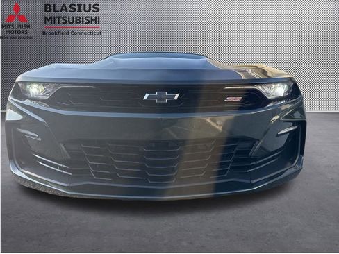 Used 2020 Chevrolet Camaro SS RWD image 41