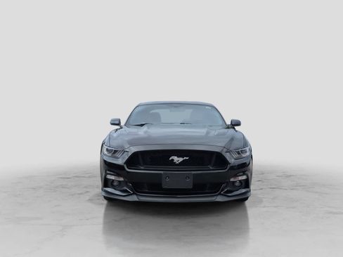 Used 2017 Ford Mustang GT Premium w/ GT Performance Package RWD image 3