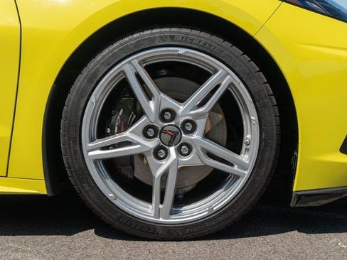 Used 2024 Chevrolet Corvette Stingray Coupe w/ Z51 Performance Package RWD image 16