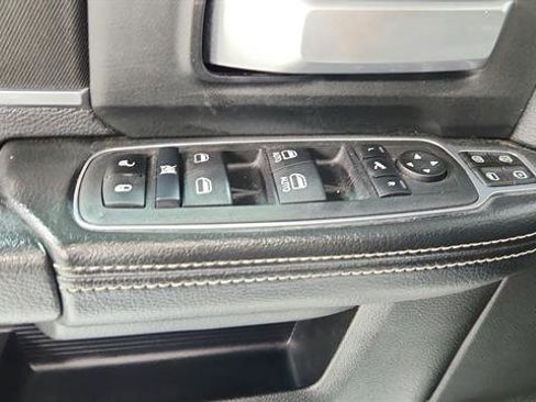 Used 2024 RAM 2500 Big Horn image 17