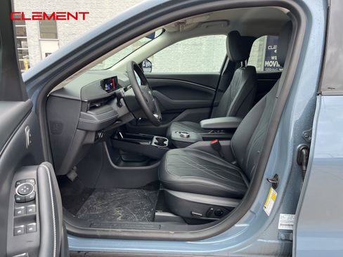 New 2024 Ford Mustang Mach-E Select w/ Comfort Package Lite image 25