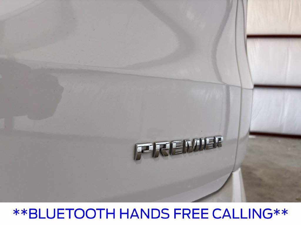 Used 2020 Chevrolet Traverse Premier FWD image 17