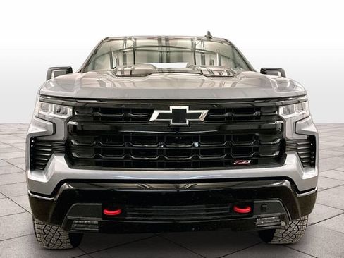 Used 2023 Chevrolet Silverado 1500 LT Trail Boss w/ Convenience Package II AWD/4WD image 3