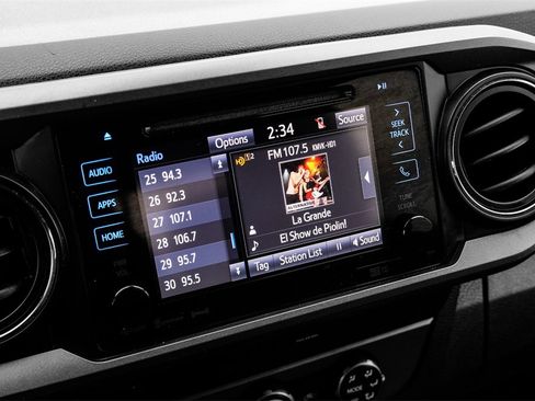 Used 2019 Toyota Tacoma TRD Off-Road image 27