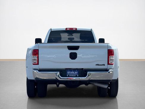 Used 2024 RAM 3500 Big Horn AWD/4WD image 6