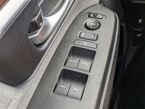 Used 2017 Honda CR-V EX image 27