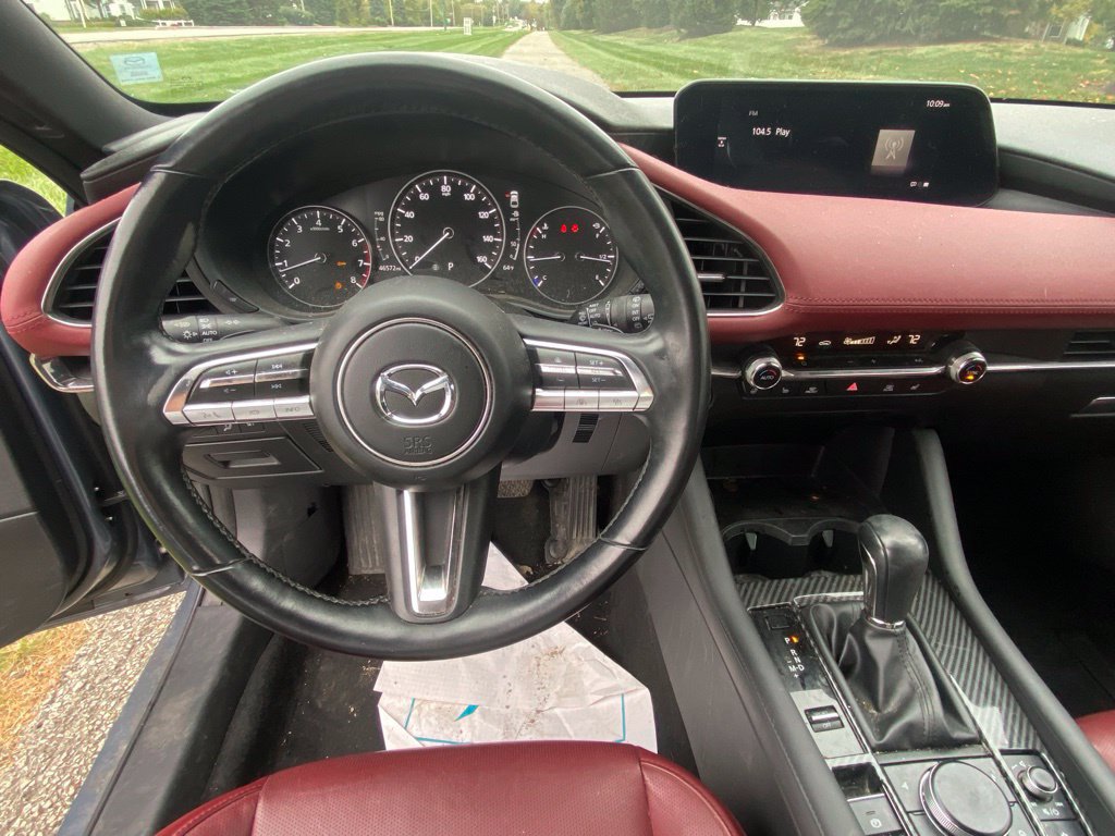 Used 2023 MAZDA MAZDA3 Hatchback w/Premium Plus Pkg AWD/4WD image 10