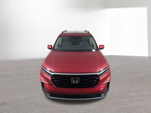 New 2025 Honda Pilot Touring image 25