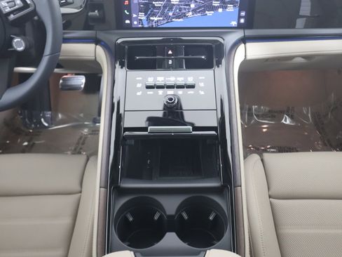 New 2025 Porsche Panamera RWD image 20