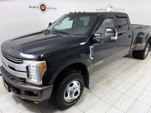 Used 2017 Ford F350 King Ranch image 35