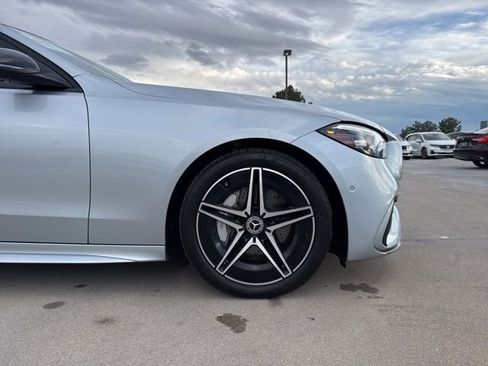 Used 2025 Mercedes-Benz C 300 4MATIC Sedan image 3