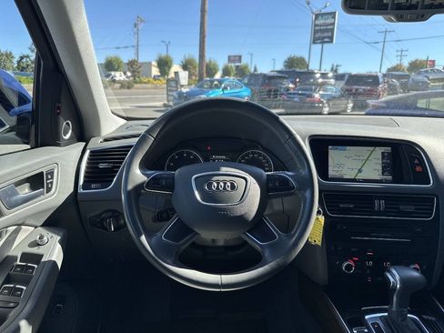 Used 2017 Audi Q5 2.0T Premium Plus w/ Technology Package AWD/4WD image 24