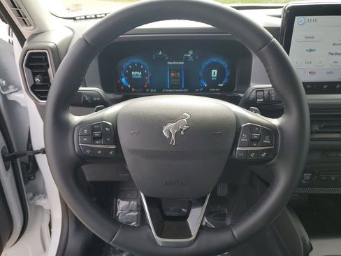 Certified 2025 Ford Bronco Sport Badlands AWD/4WD image 19