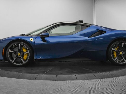 Certified 2021 Ferrari SF90 Stradale image 5