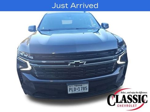 Used 2021 Chevrolet Suburban RST w/ Luxury Package image 20