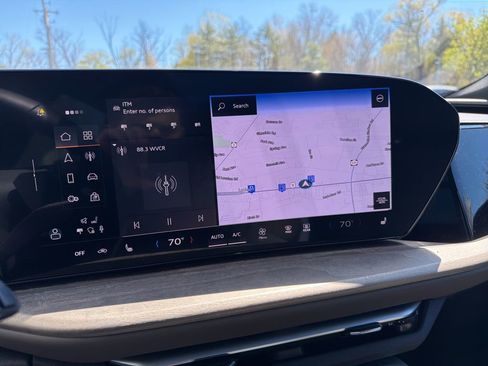 Used 2025 Audi Q5 Premium Plus w/ Premium Plus AWD/4WD image 12