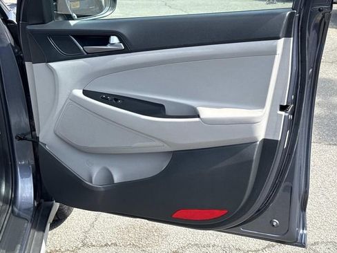 Used 2018 Hyundai Tucson SEL image 8
