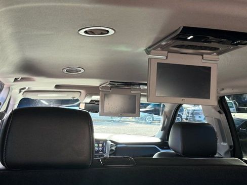 Used 2015 GMC Yukon XL SLT w/ Open Road Package image 28