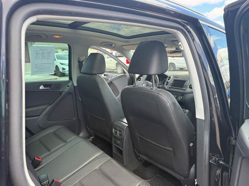 Used 2017 Volkswagen Tiguan Wolfsburg Edition AWD/4WD image 47