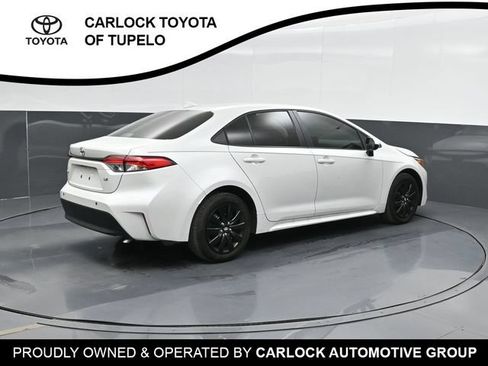 Used 2026 Toyota Corolla LE FWD image 3