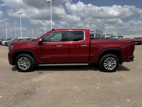 Used 2023 GMC Sierra 1500 Denali w/ Denali Carbonpro Edition AWD/4WD image 6