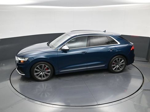 Used 2022 Audi SQ8 Prestige AWD/4WD image 29