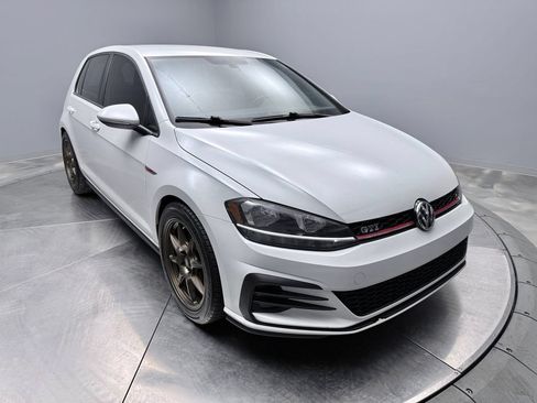 Used 2018 Volkswagen GTI S FWD image 3