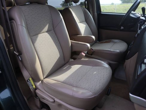 Used 2006 Chevrolet Uplander LT AWD/4WD image 6