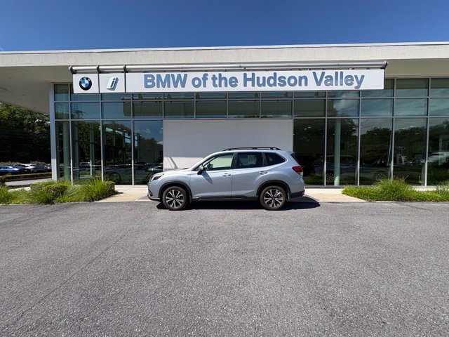 Used 2023 Subaru Forester Limited AWD/4WD image 1