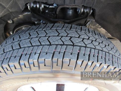 Used 2025 Chevrolet Silverado 3500 LT w/ Safety Package AWD/4WD image 11