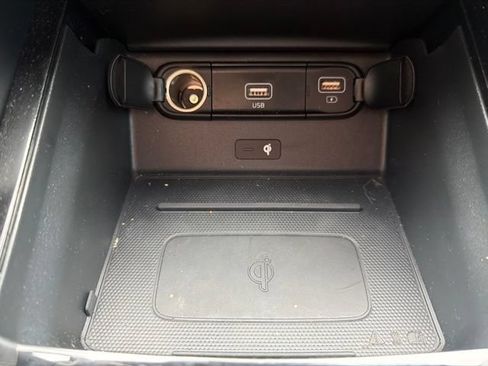 Used 2022 Kia Telluride S AWD/4WD image 35