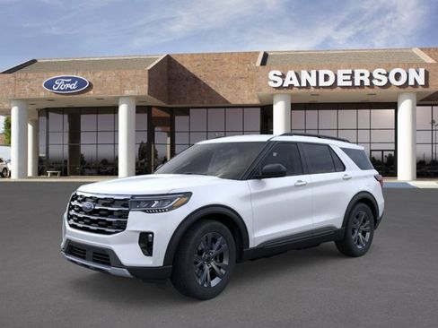 New 2026 Ford Explorer Active w/ Active Comfort Package AWD/4WD image 2