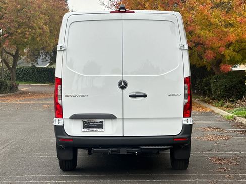 New 2026 Mercedes-Benz Sprinter 2500 image 4