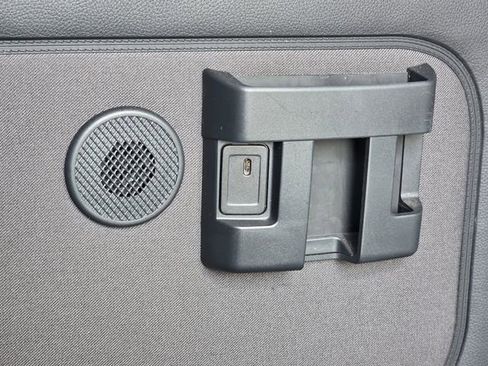 Used 2024 Mercedes-Benz Sprinter 2500 image 18