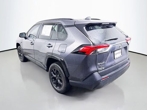 Certified 2025 Toyota RAV4 LE image 5