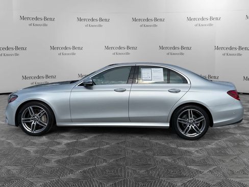 Certified 2019 Mercedes-Benz E 300 4MATIC image 2