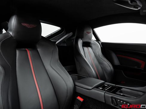 Used 2017 Aston Martin V12 Vantage S image 37