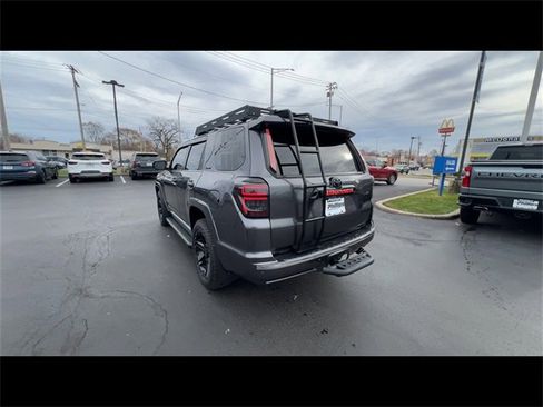 Used 2019 Toyota 4Runner SR5 image 6