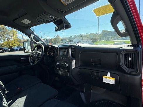 New 2025 GMC Sierra 2500 Pro w/ Convenience Package image 20