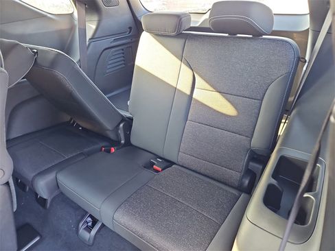 New 2026 Chevrolet Traverse LT w/ Driver Confidence Package image 21