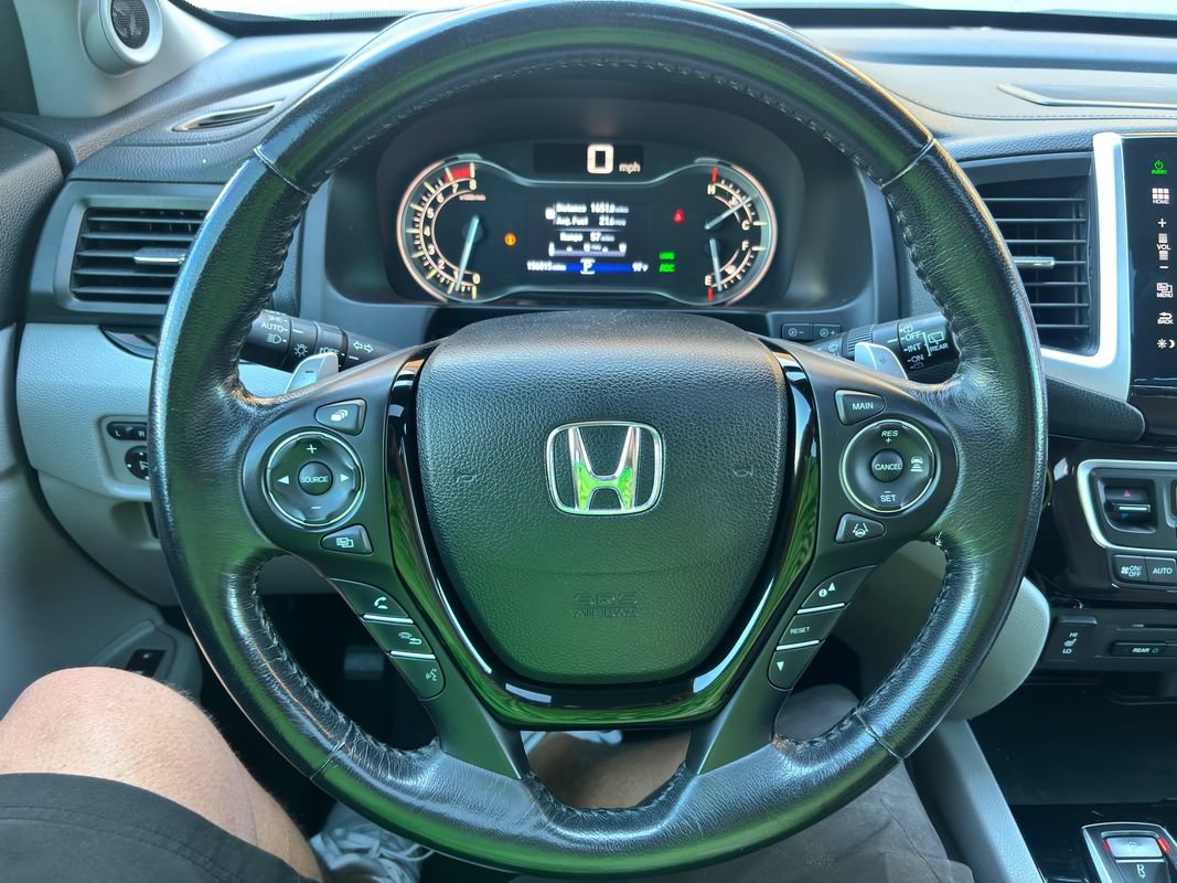 Used 2016 Honda Pilot Touring image 15